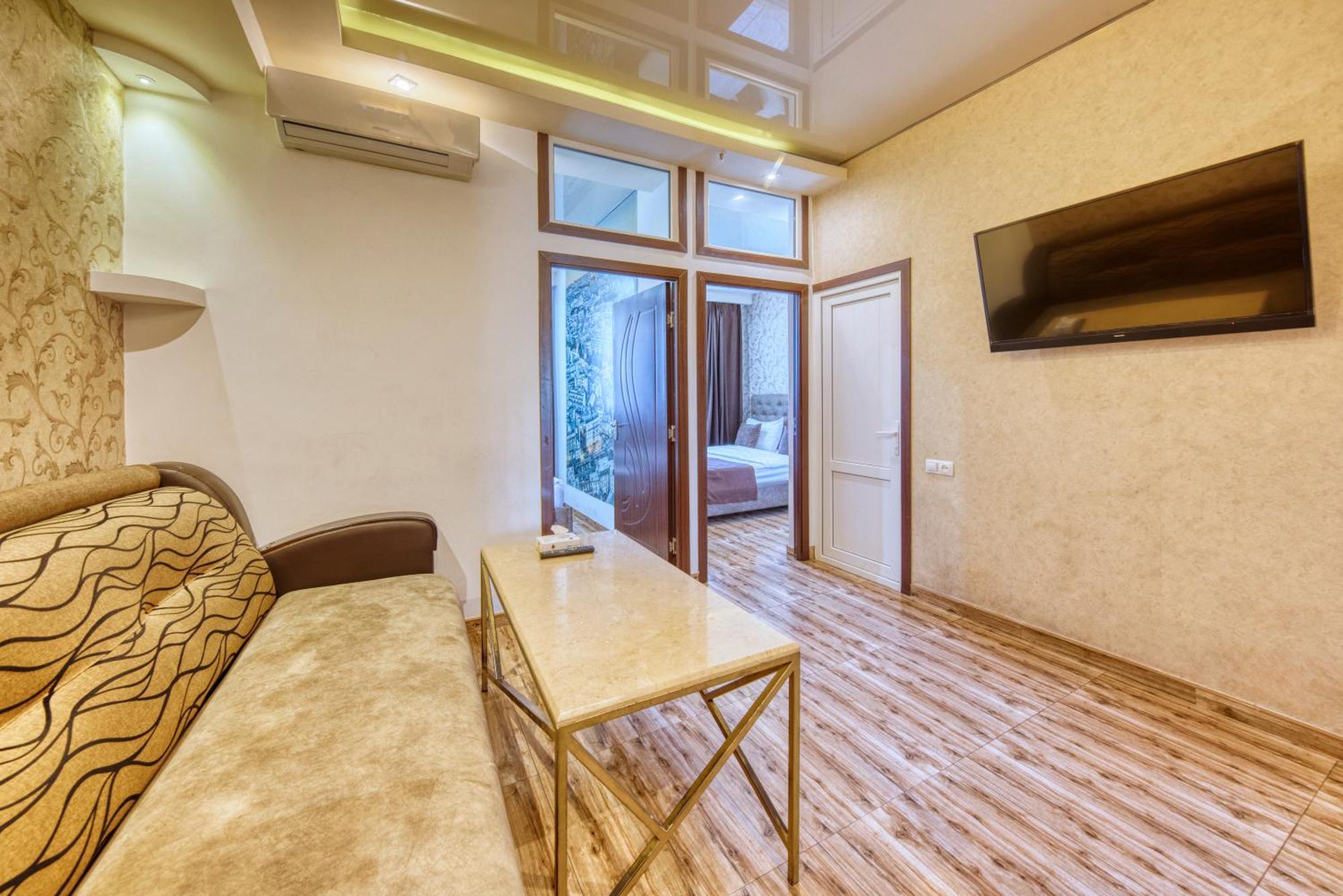 Aleppo Hotel Єреван Екстер'єр фото