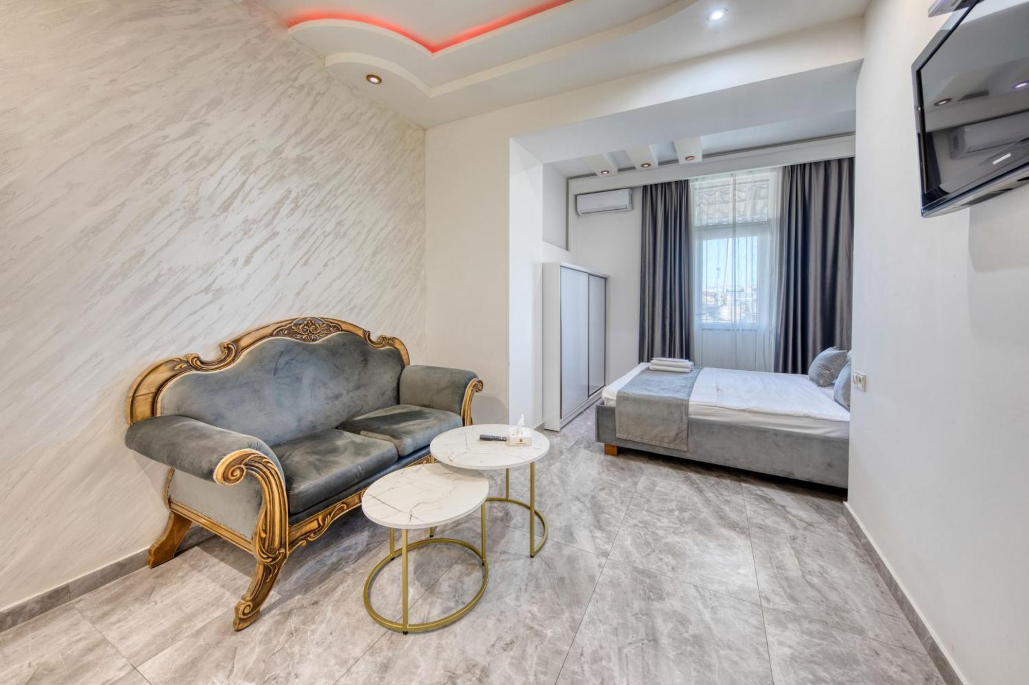 Aleppo Hotel Єреван Екстер'єр фото