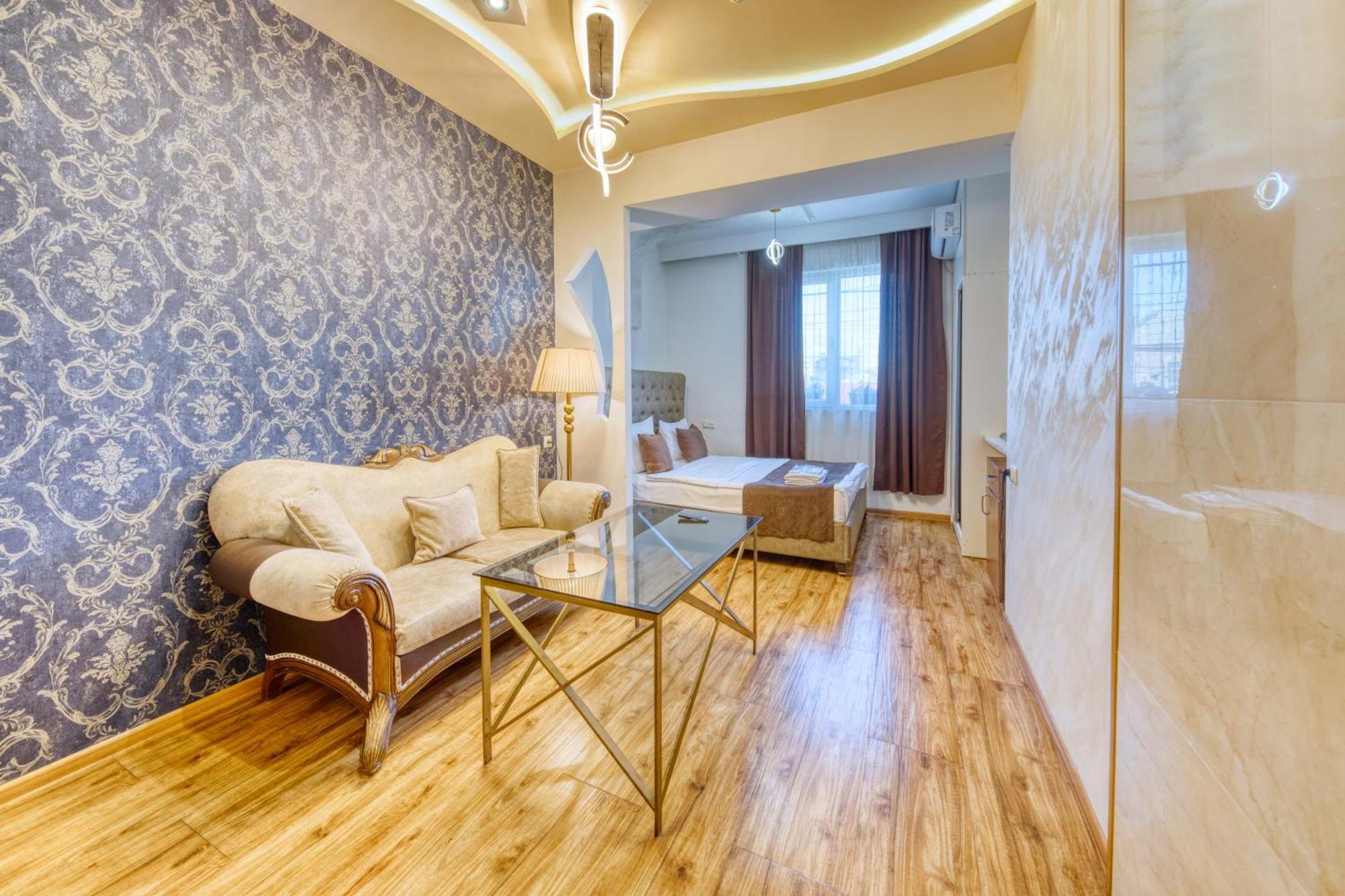 Aleppo Hotel Єреван Екстер'єр фото
