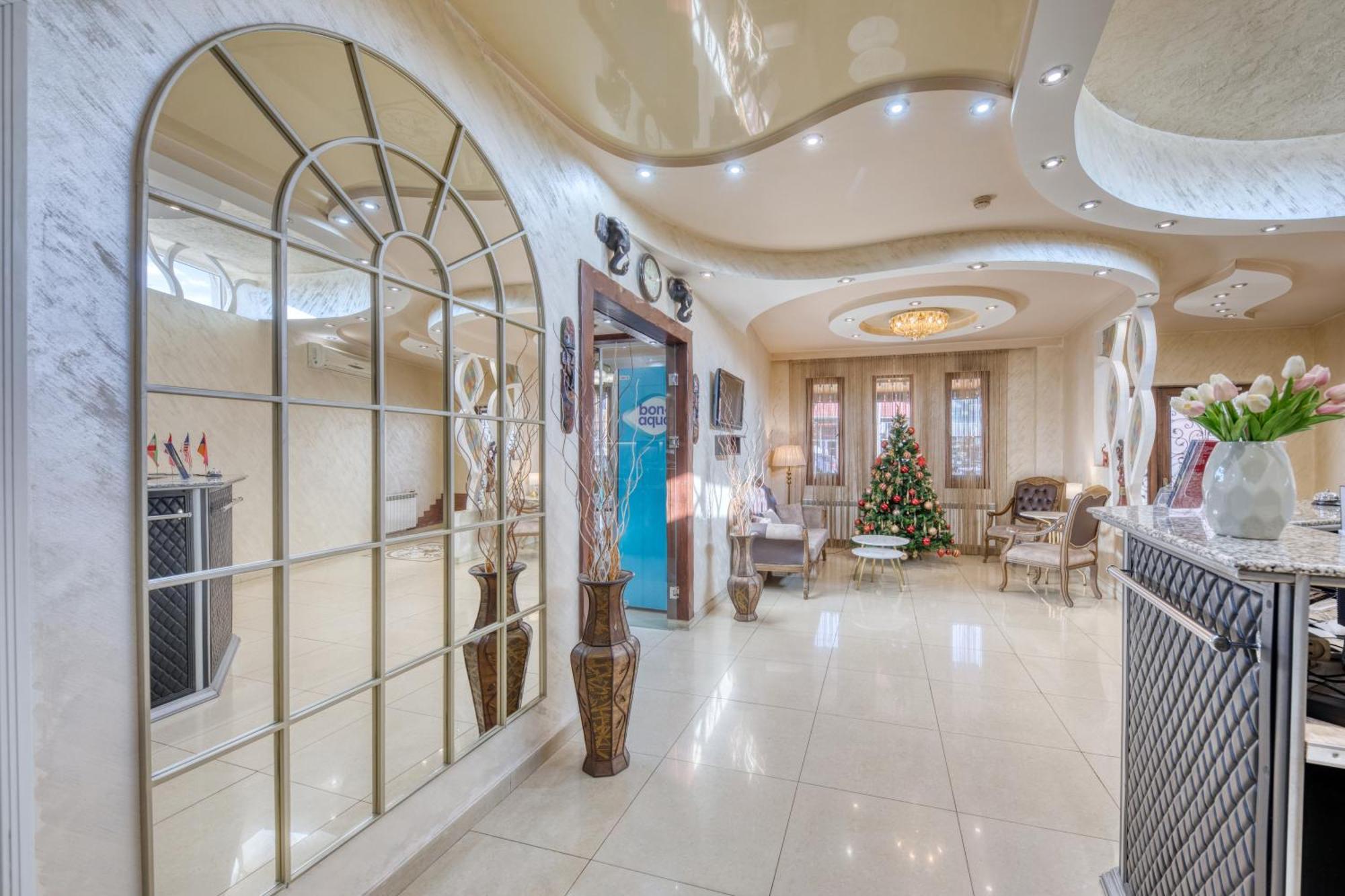Aleppo Hotel Єреван Екстер'єр фото